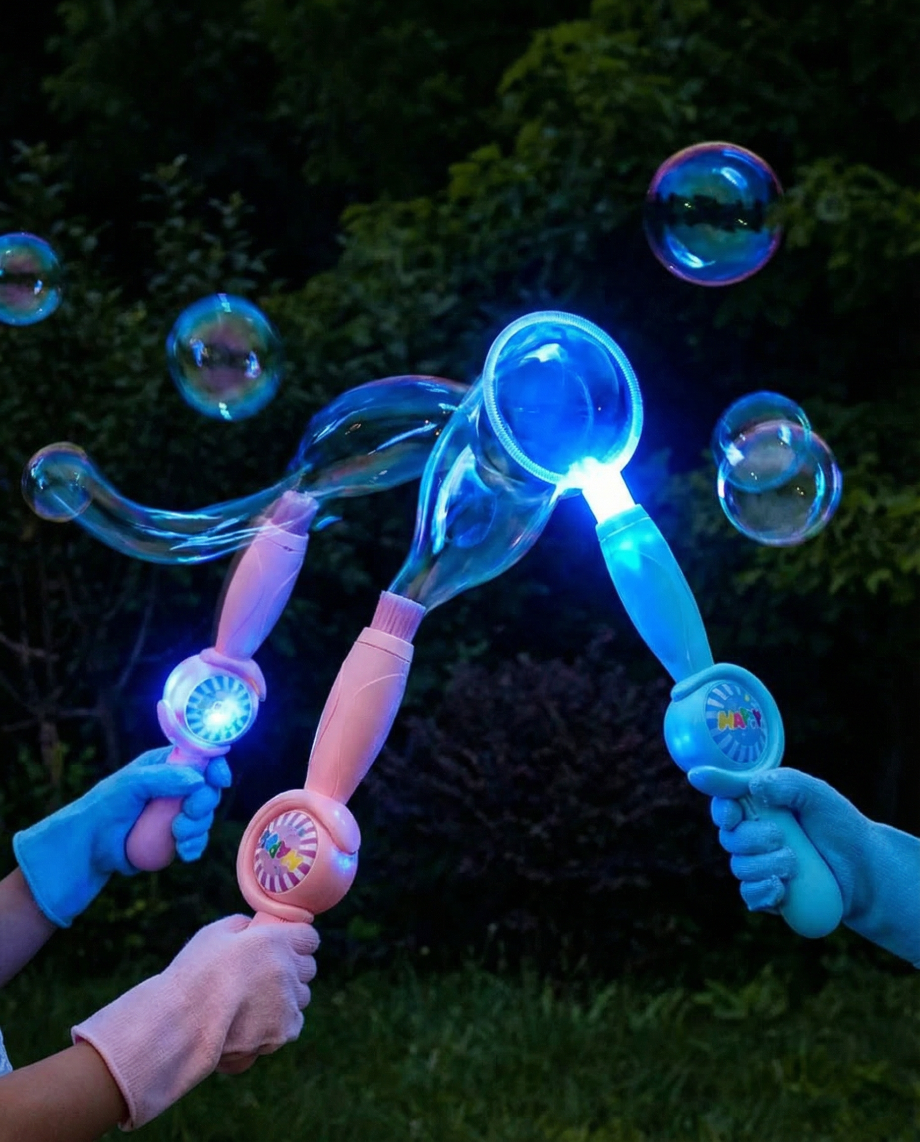 MysticWand™ Magic Smoke Bubble Wand — Giant Glowing Elastic Bubbles Kids Can Actually Hold